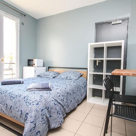08 - Chambre Proche Paris Et Transports Avec Tv Wifi Saint-Denis  Ngoại thất bức ảnh