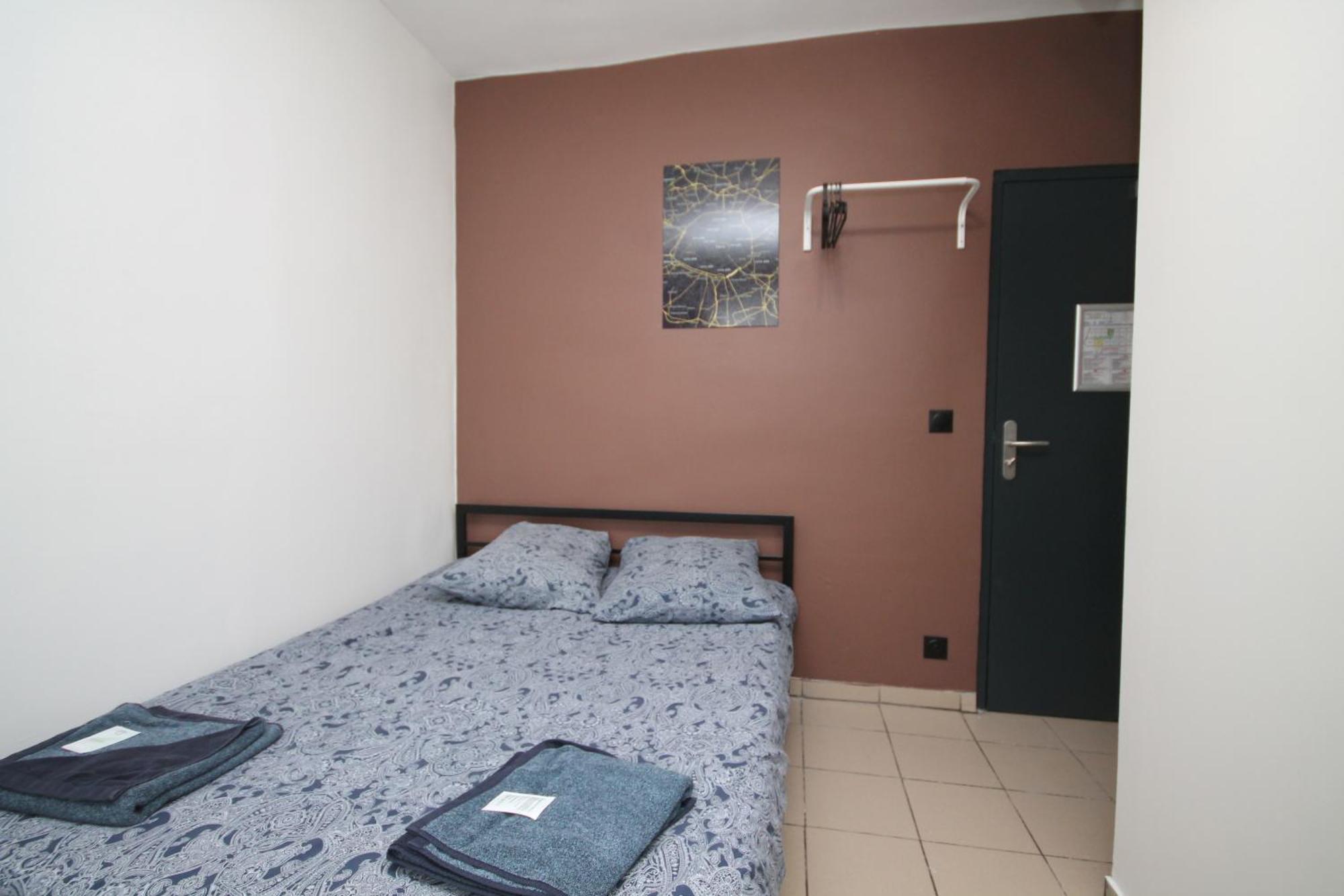 08 - Chambre Proche Paris Et Transports Avec Tv Wifi Saint-Denis  Ngoại thất bức ảnh